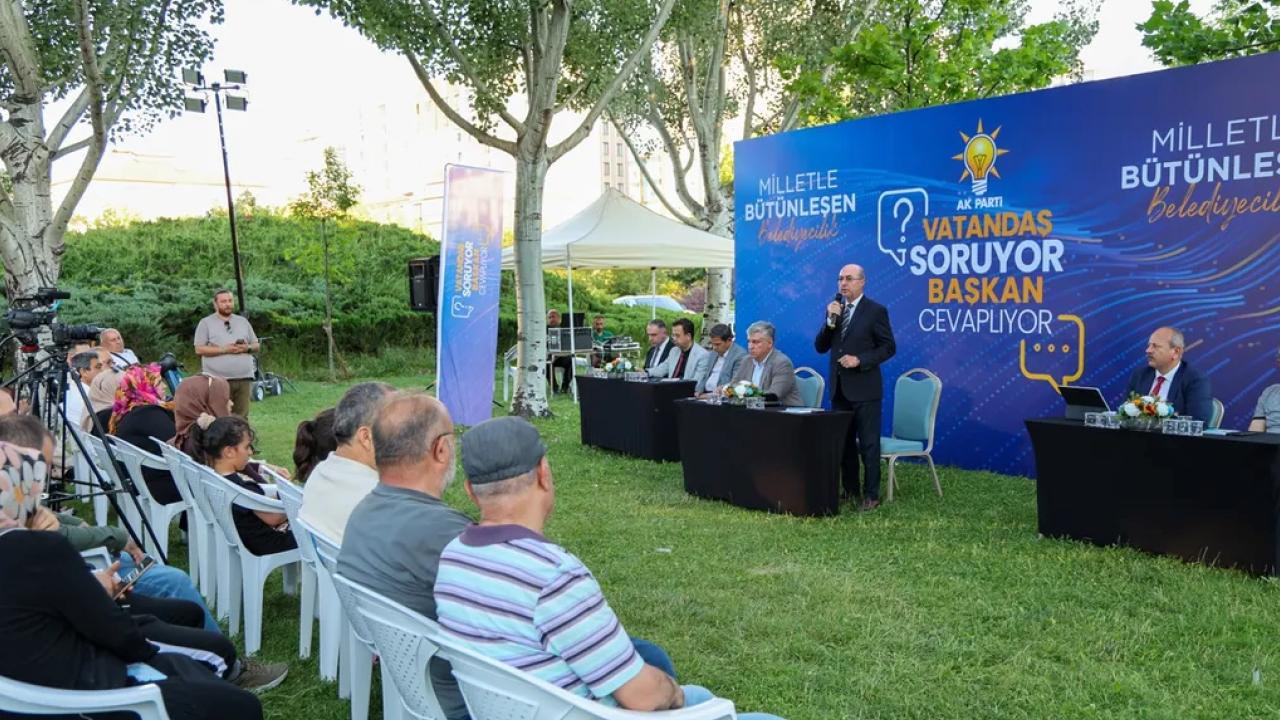 Konya Selçuklu'da vatandaş soruyor, başkan cevaplıyor