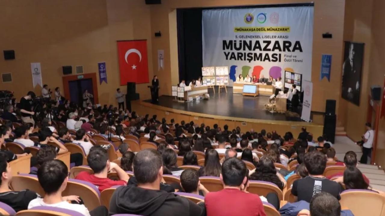 Ordu’da Münazara Şampiyonu Kabadüz ÇPL oldu