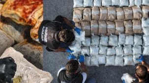 76 ilde dev uyuşturucu operasyonu! 1,7 ton uyuşturucu, 2,1 milyon hap ele geçirildi