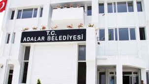 Adalar Belediyesi’ne operasyon! Rüşvet ve imardan Başkan ve 41 kişi gözaltında