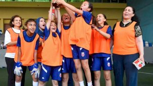 Ankara’da Anne-Kız Futbol Turnuvası coşkusu