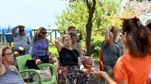 Antalya Muratpaşa’dan Parkinson hastalarına hareket desteği