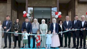 Bakan Göktaş, Darülaceze'de kreş açılışına katıldı
