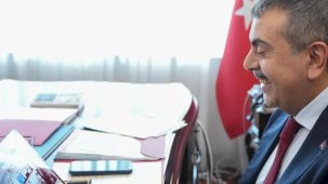 Bakan Tekin'den Rizeli öğrencilerine mektubuna sürpriz bağlantı