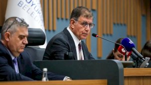 Başkan Tugay: Çöpün siyaseti olmaz