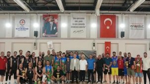Denizli Büyükşehir Master Cup +35’te kupalar sahiplerini buldu