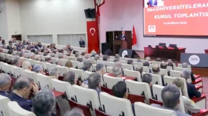 DEÜ Rektörü Yılmaz, Üniversitelerarası Kurul Toplantısına katıldı
