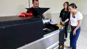 Efes Selçuk’ta atık yemekler mamaya dönüşüyor