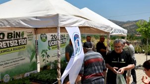 Efes Tarlası Yaşam Köyü'nde üretim ve lezzet buluşması sürüyor