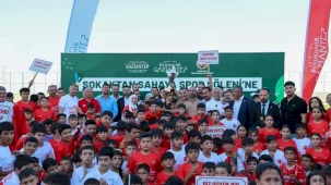 Gaziantep'te sokaktan sahaya spor şöleni