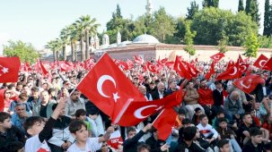 Gebze 'Bizim Çocuklar'ı tek yürek izledi