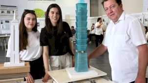 Geleceğin mühendislerinden dev yapılara ‘deprem’ testi! Dünyaca ünlü 22 binaya ‘deprem’ simülasyonu