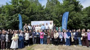 Gençler Kuzuyayla’da doğayı kitaplarla keşfetti