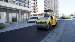 İstanbul Beylikdüzü’nde yol bakım çalışmaları sürüyor