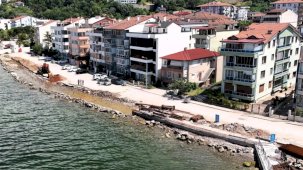 Kocaeli Ulaşlı’daki olası taşkın riskine dal kırıcı set!