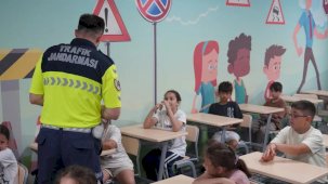 Kocaeli'de binlerce öğrenci kuralları Büyükşehir’le öğrendi
