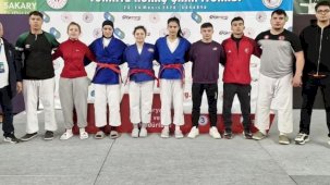 Kütahya Belediyespor’dan Türkiye Şampiyonası’nda çifte başarı