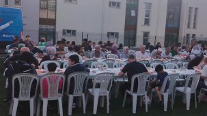 Maltepe’de Yas-ı Matem orucunun 8. gün lokmaları paylaşıldı