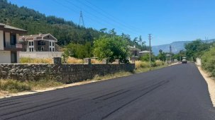Muğla Marmaris’te yol çalışmaları sürüyor
