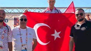 Muhammed Eren Uysal Dünya Şampiyonası’na damga vurdu... 6 altın, 2 dünya rekoru