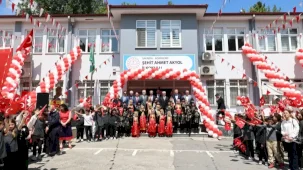 Sakarya’da eğitim maratonu karne sevinciyle tamamlandı