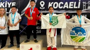 Sakarya'nın minik yıldızları Kocaeli’den 19 madalya ile döndü