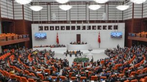 TBMM’de tartışmalı torba teklif mesaisi! Polis hakları, basın düzenlemesi ve orman alanları görüşülüyor