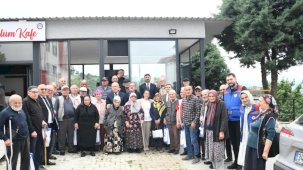 Trabzon'da huzurevi sakinlerine anlamlı ziyaret