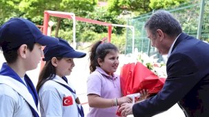 Zonguldak'ta Başkan Erdem öğrencilerle buluştu