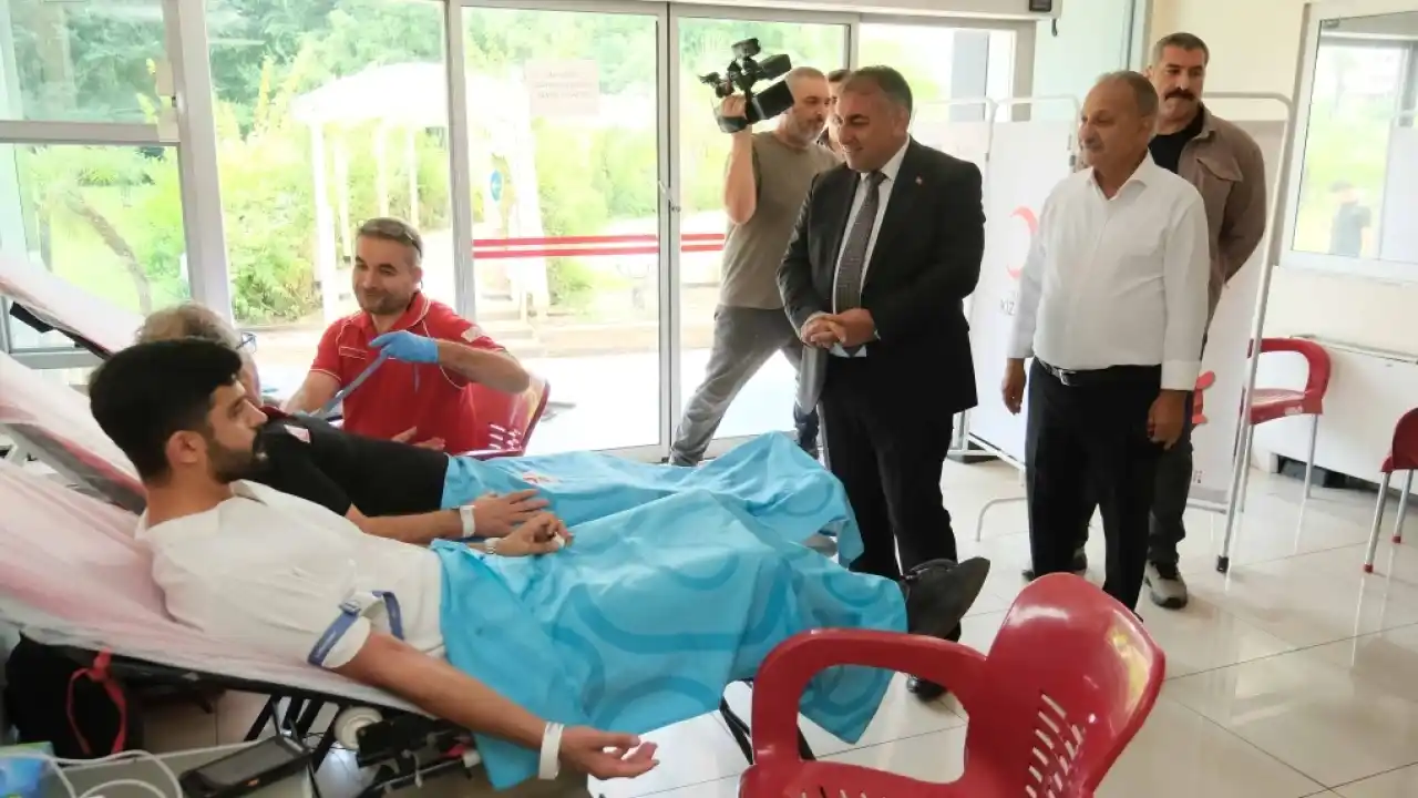 Adana birbirine candan bağlı