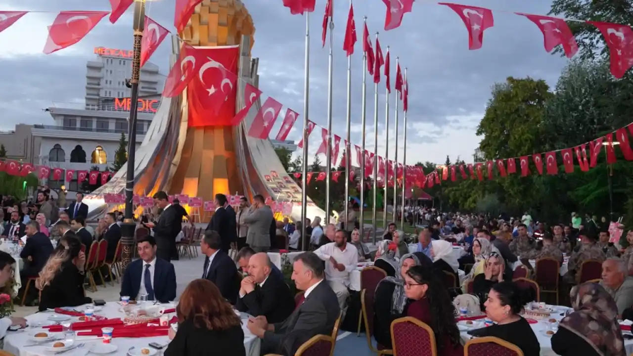 Ankara Keçiören'de 15 Temmuz Şehitleri dualarla anıldı