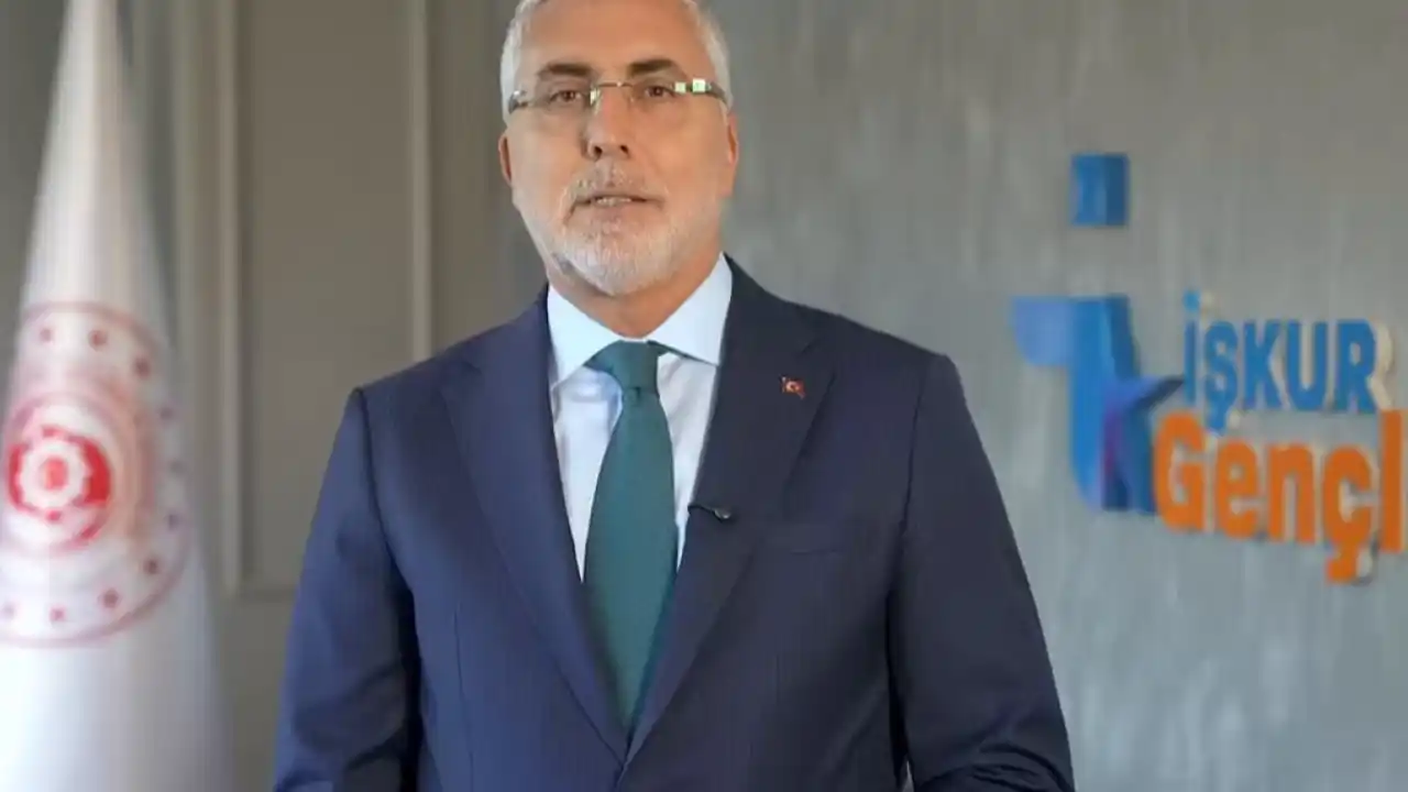 Bakan Işıkhan'dan tercih döneminde gençlere DABİS çağrısı
