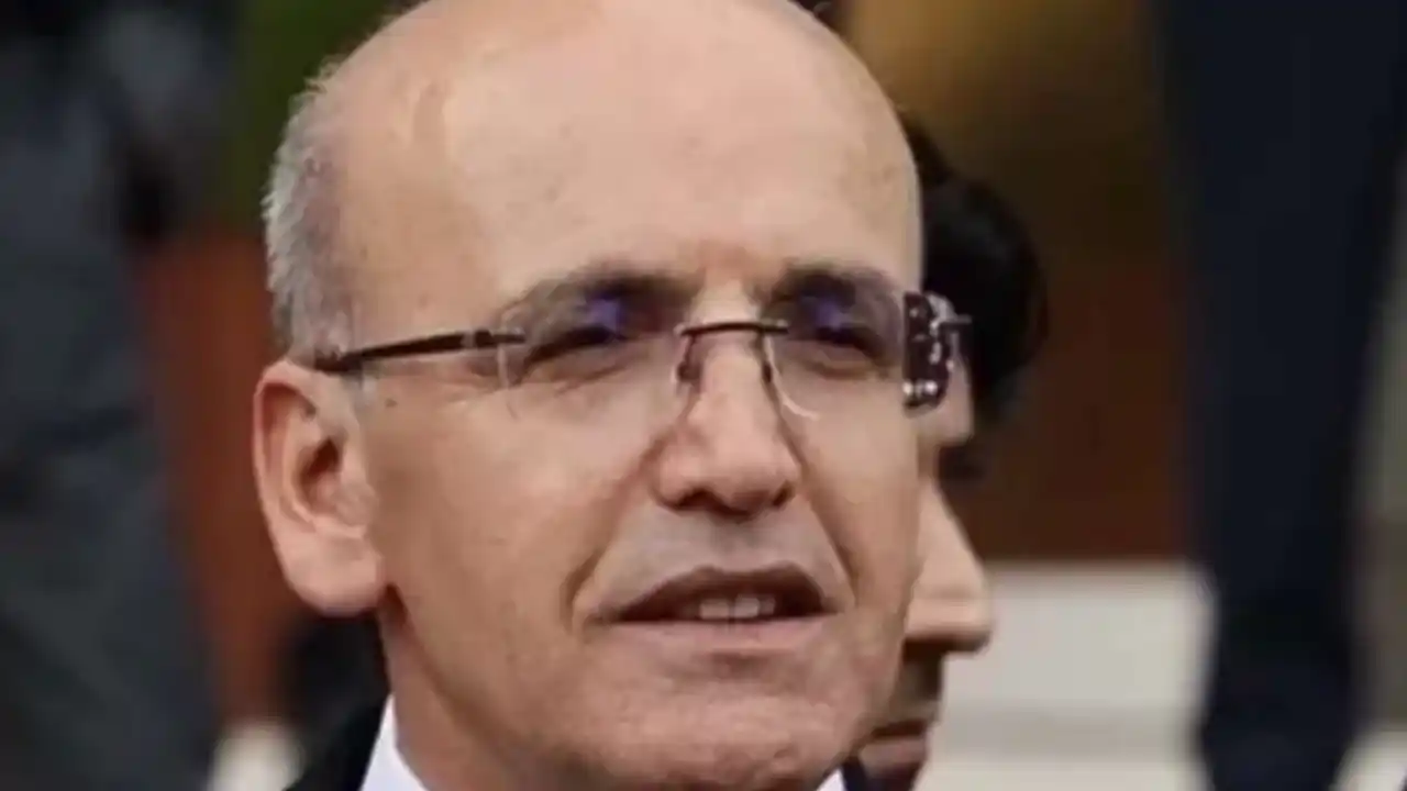 Bakan Şimşek: TL mevduatın payı son 11 yılın en yüksek seviyesine ulaştı