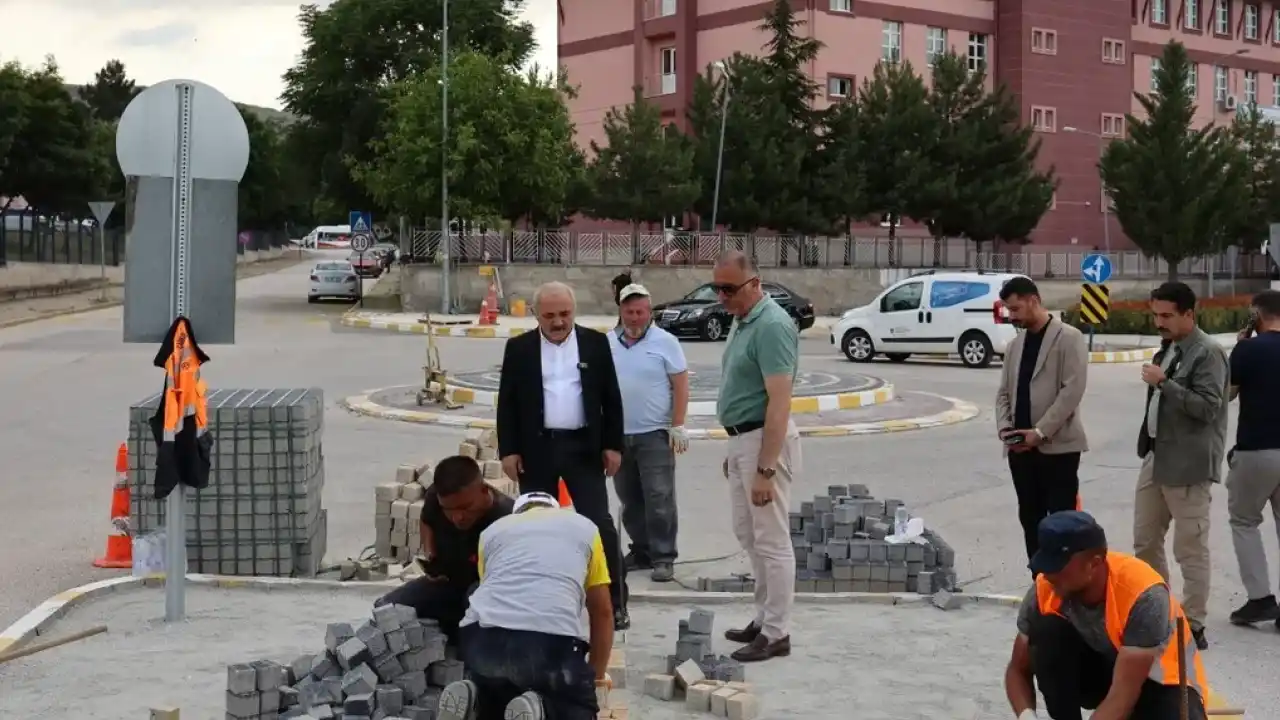 Başkan Esen’den sahaya yakın takip