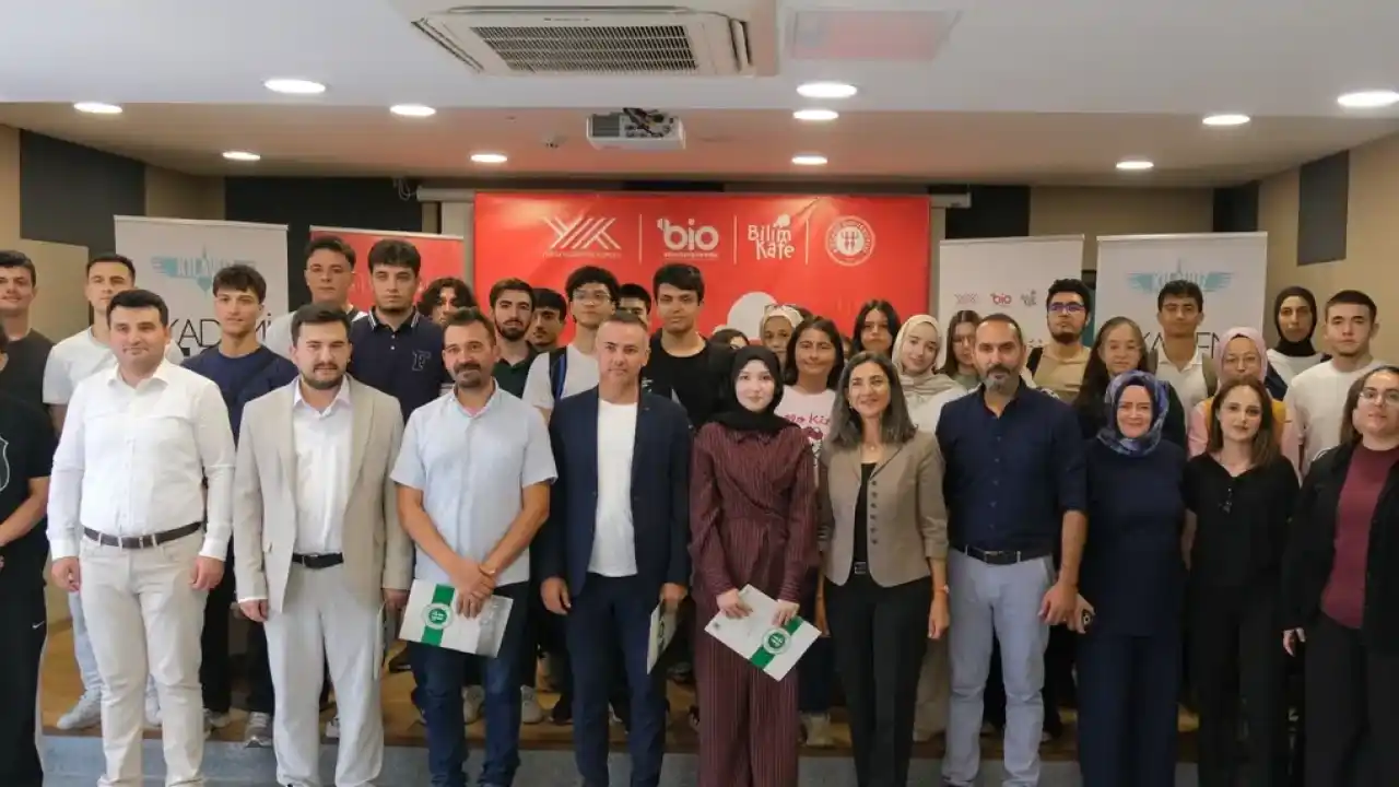 Büyükşehir’den gençlere kariyer desteği