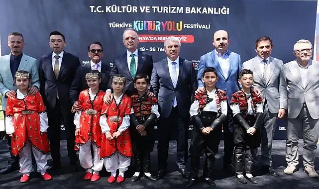 Konya'da festival coşkusu başladı