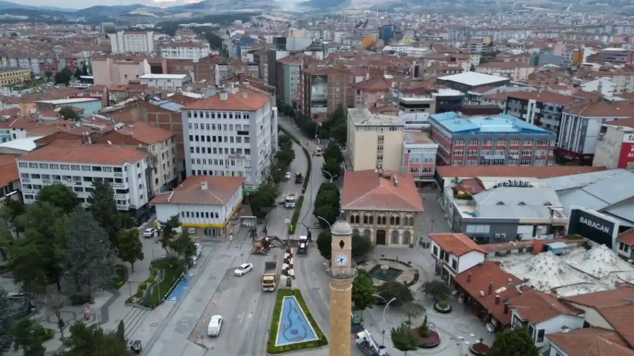 Çorum’da Gazi Caddesi’nde altyapı çalışmaları tamamlandı