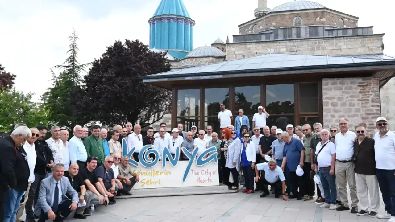 İzmirli STK başkanları ve gazeteciler Konya’ya hayran kaldı
