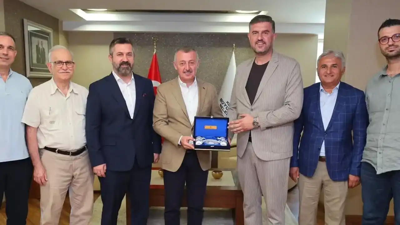 Kocaeli'de Başkan Büyükakın STK temsilcilerini ağırladı