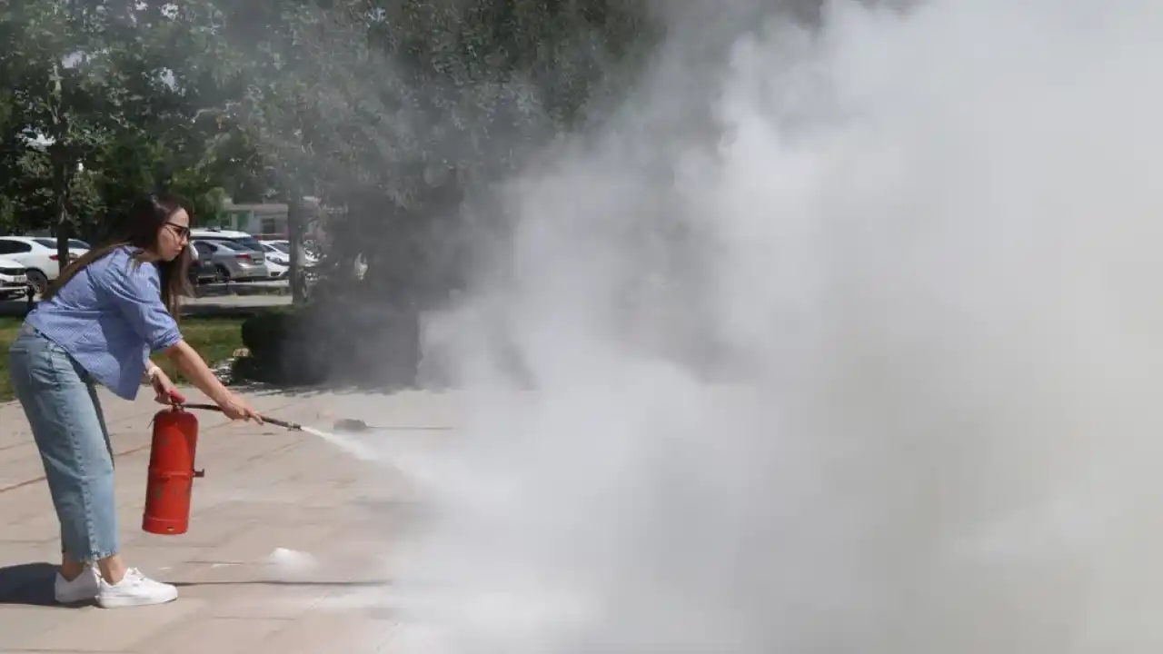 Konya Selçuklu'da uygulamalı yangın eğitimi
