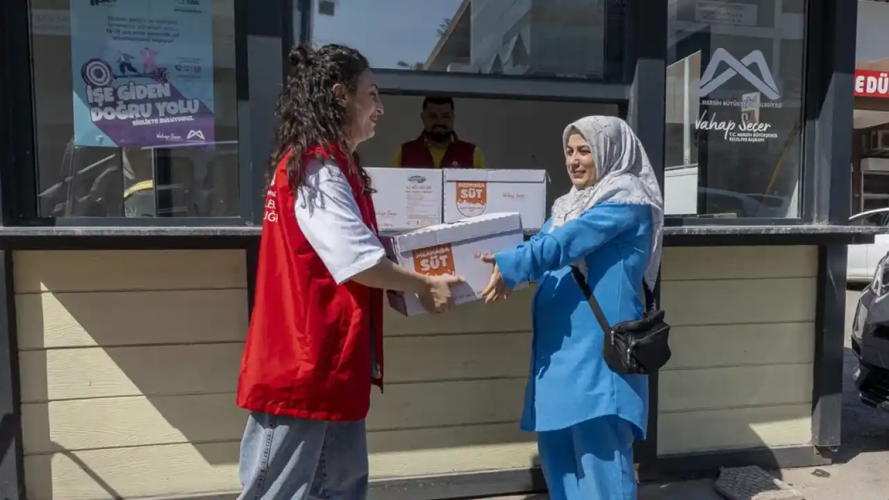 Mersin’de anne adaylarına ‘Hamile Bakım Sütü’ desteği