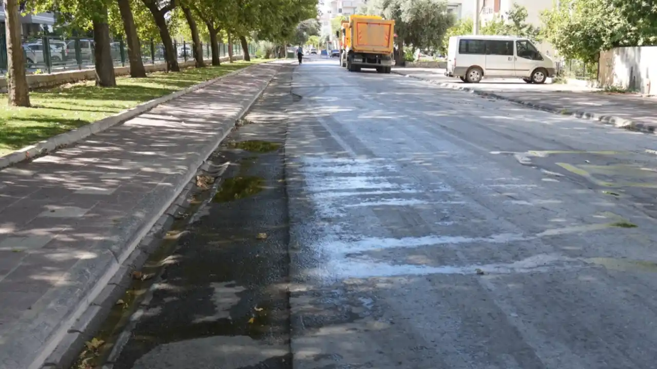 Muğla Milas’ta Ahmet Yesevi Caddesi yenileniyor