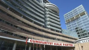281 eski milletvekili CHP'den istifa etti