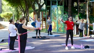Antalya’da sabah sporu etkinlikleri yoğun ilgi görüyor