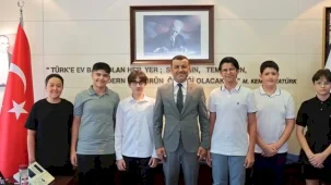 Denizli'de Başkan Çavuşoğlu LGS şampiyonlarını ağırladı