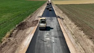 Eskişehir'de yol çalışmaları aralıksız sürüyor