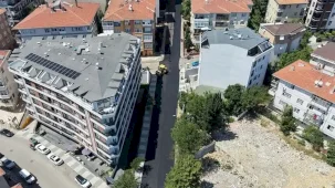 İstanbul Maltepe'de asfalt seferberliği sürüyor