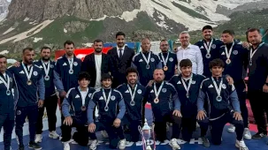 Kırkpınar’dan Balkanlara Kağıtspor fırtınası