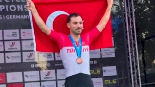 Konya Büyükşehirli milli bisikletçi Avrupa'da zirvede