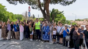 Kültür gezileriyle İzmir’i keşfettiler